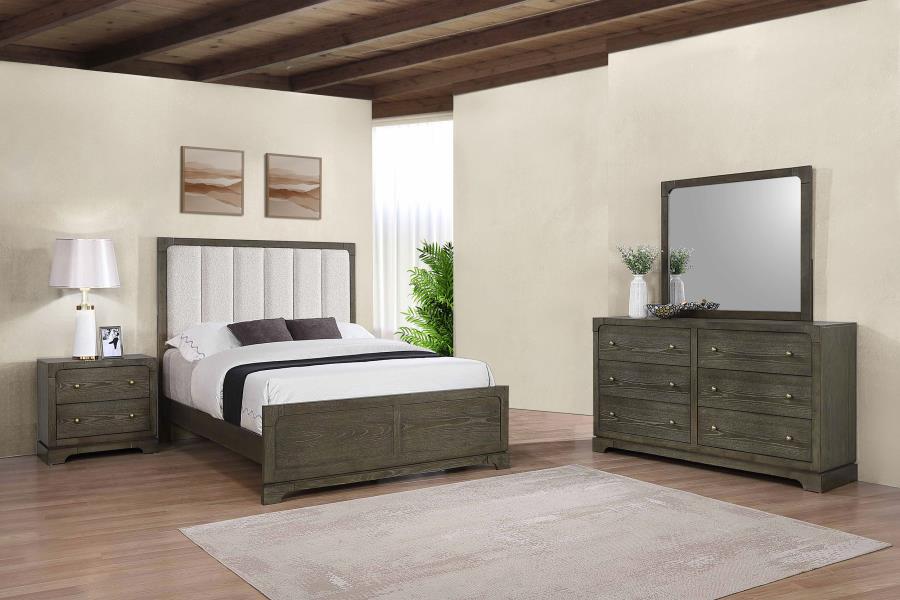 Gran Park 4-5 pieces Queen or Eastern King Bedroom Set Dark Cocoa
