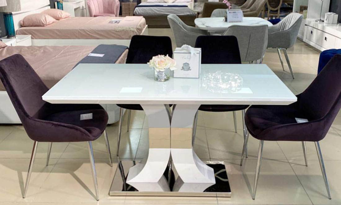 Kosmo - Glass Top Dining Table