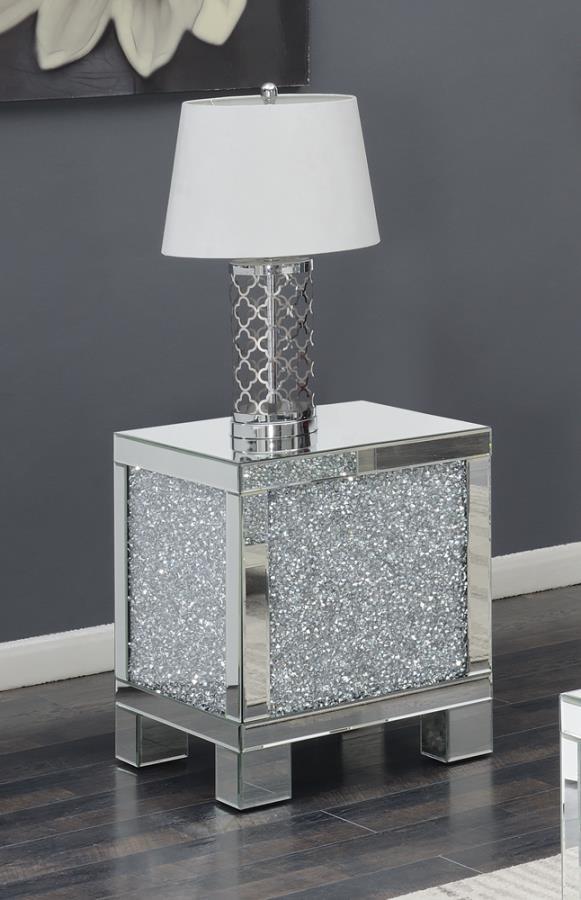 Gillian - Square End Table - Pearl Silver