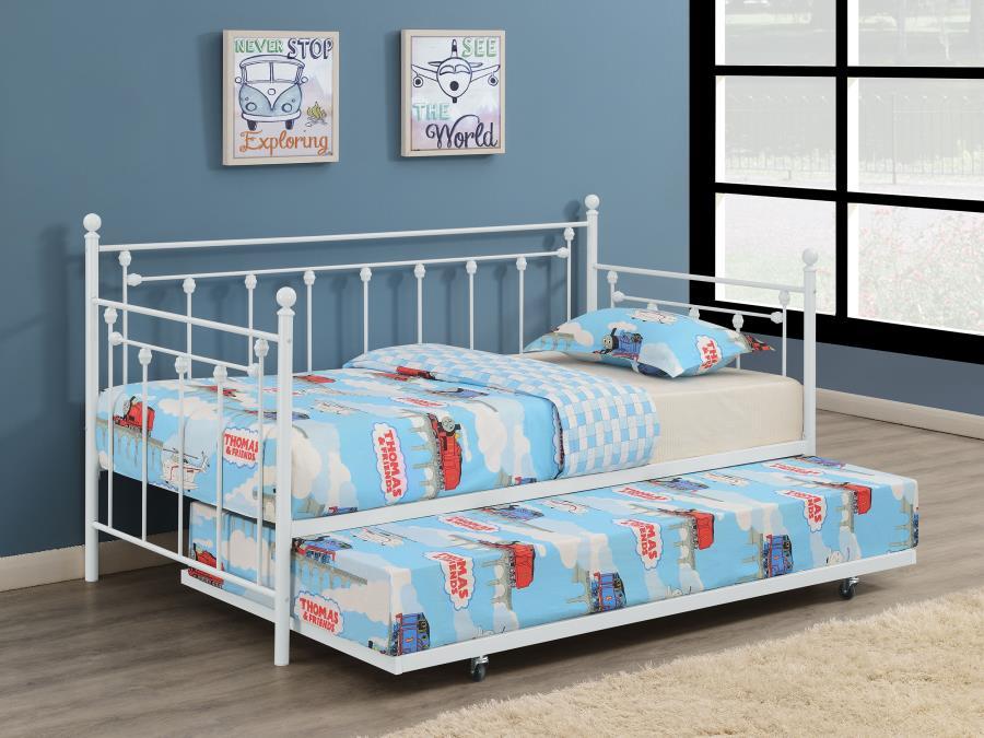 Nocus - Metal Twin Day Bed With Trundle - White