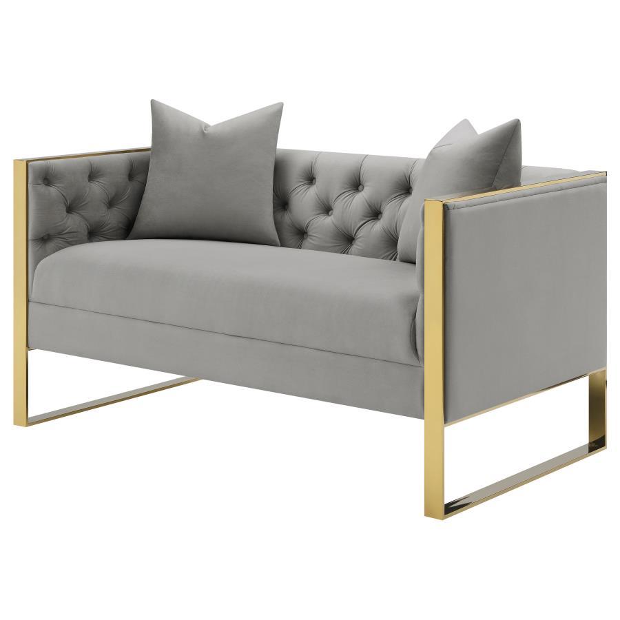 Eastbrook - Loveseat - Pearl Silver