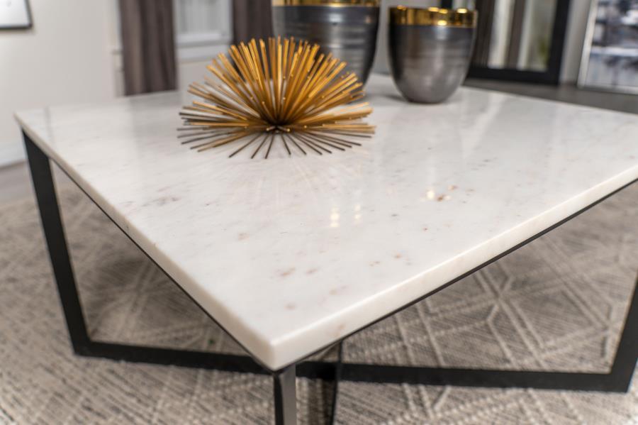 Coffee Table - White / Black