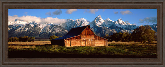 Alma Moulton Barn By Shelley Lake - Blue