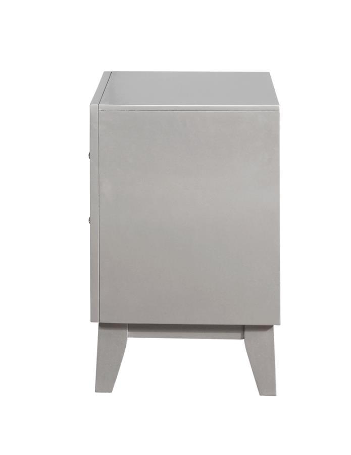 Leighton - Nightstand - Silver