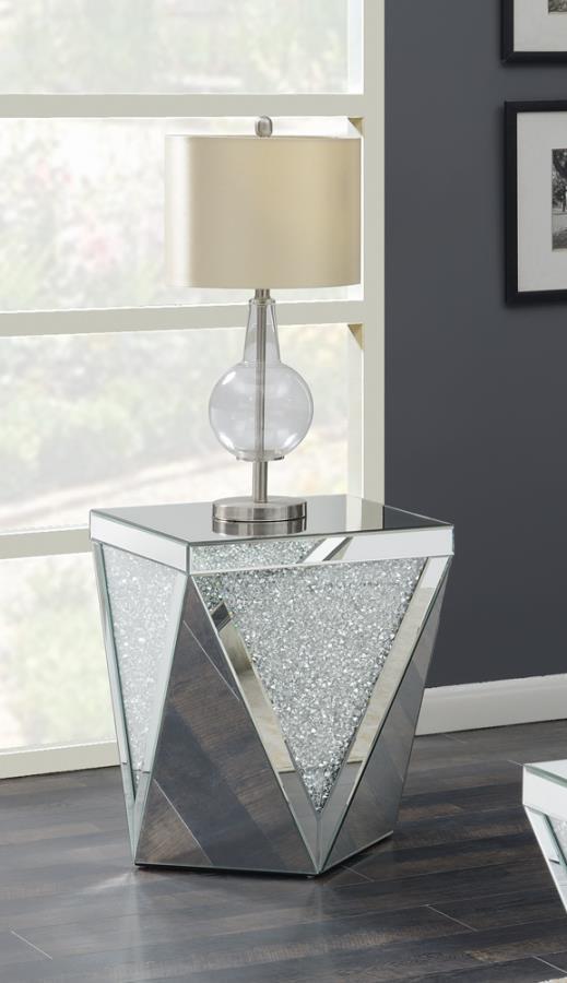 Gunilla - Square End Table With Triangle Detailing - Pearl Silver