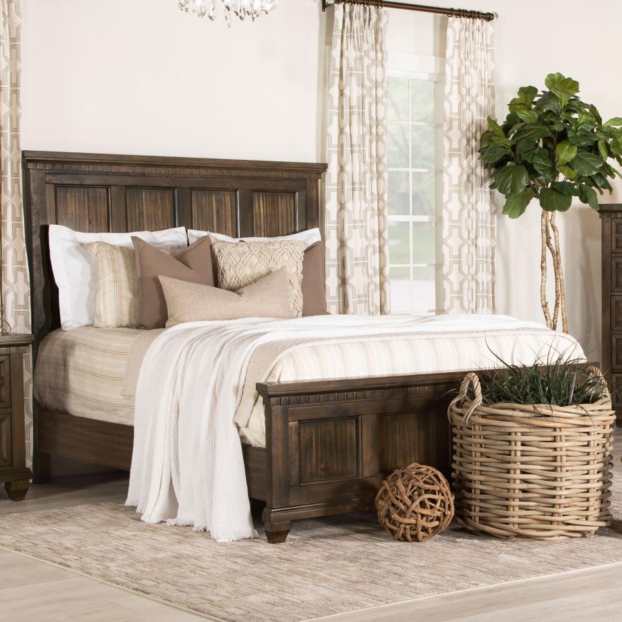 Bennington - Queen Panel Bed - Brown