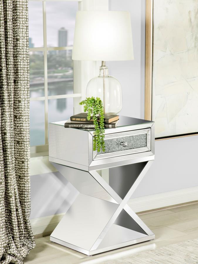 Hazel - Accent Table - Pearl Silver