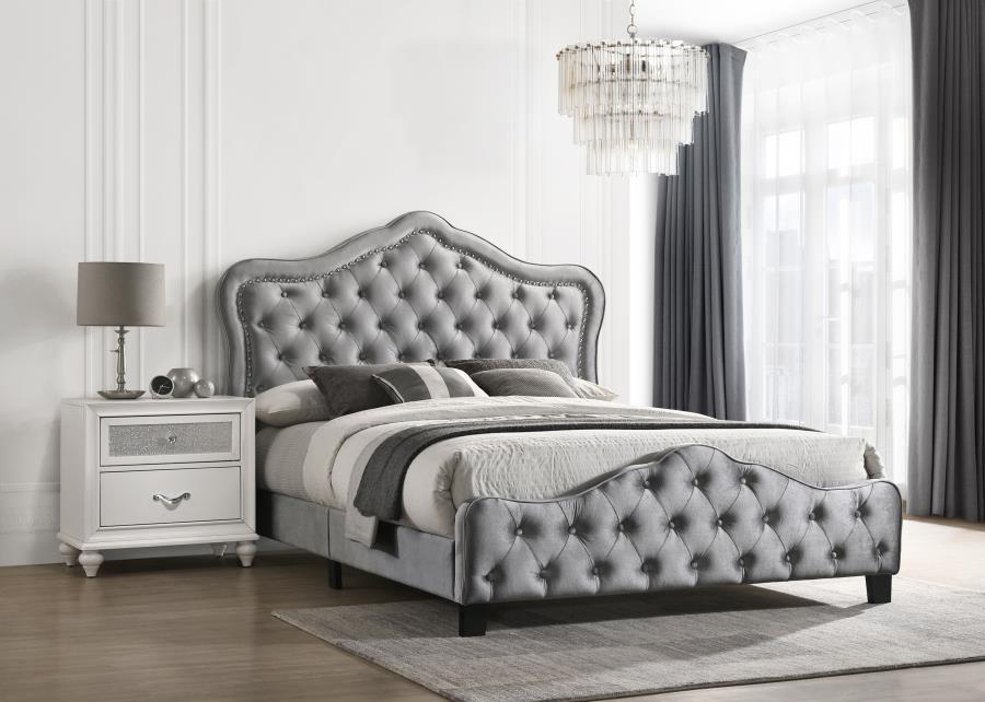 Coaster - Silver Gray Bed