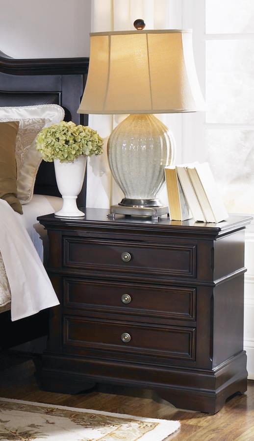 Cambridge - Nightstand - Brown