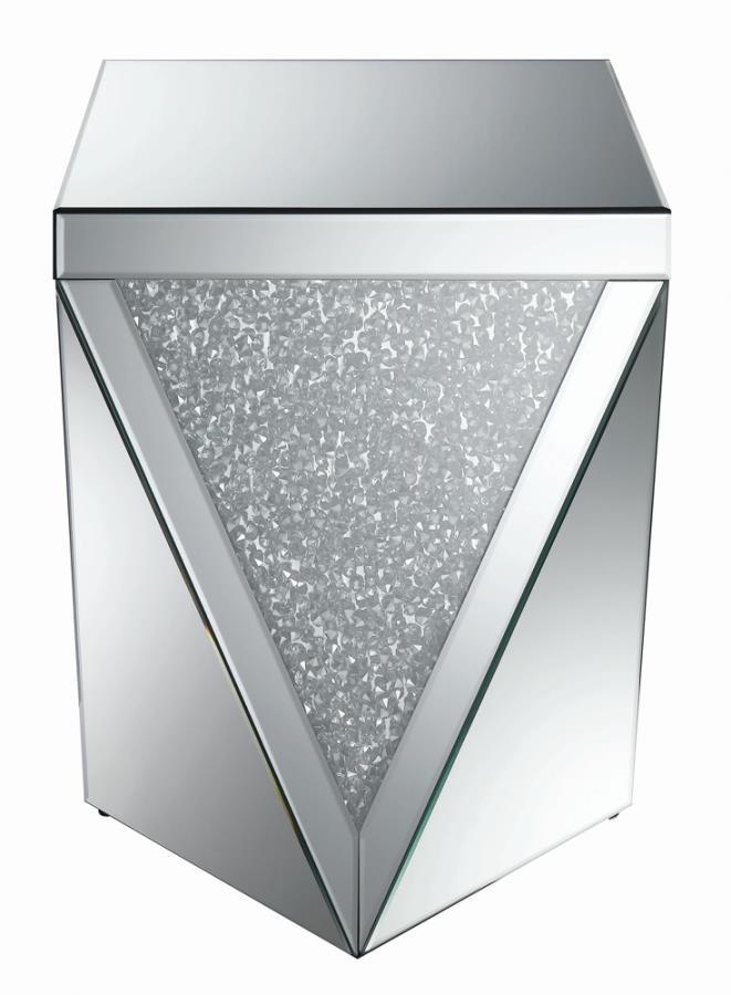 Gunilla - Square End Table With Triangle Detailing - Pearl Silver