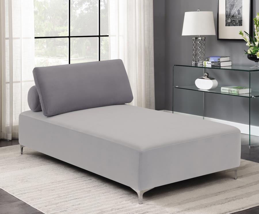 Giovanni - Upholstered Accent Chaise With Removable Pillow - Pearl Silver